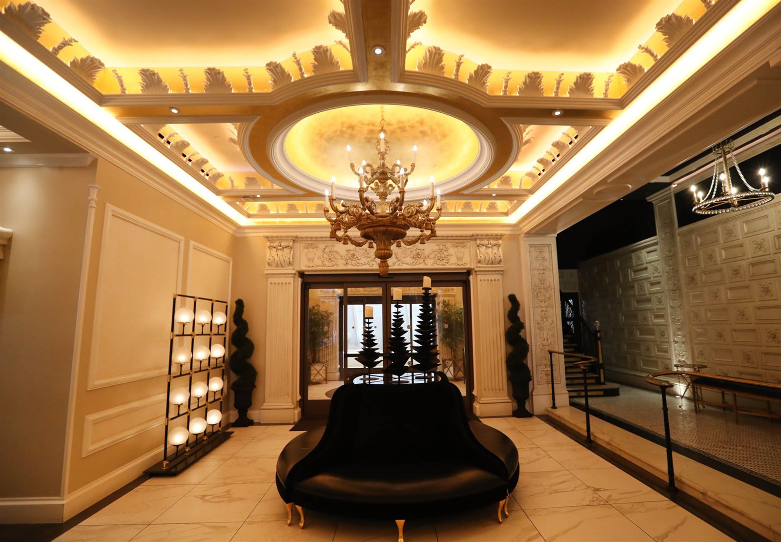 A Closer Look: Curtiss Hotel